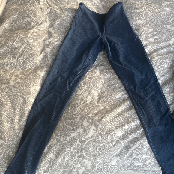 Svelte Jeggings size small, tummy control/ shaping - Picture 5 of 6